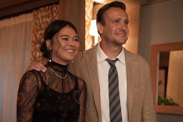 Lukita Maxwell dan Jason Segel dalam serial Shrinking (dok. Warner Bros. Television/Shrinking)