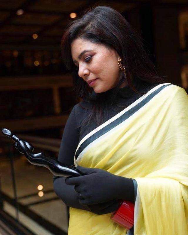 Rajshri Deshpande (instagram.com/rajshri_deshpande)