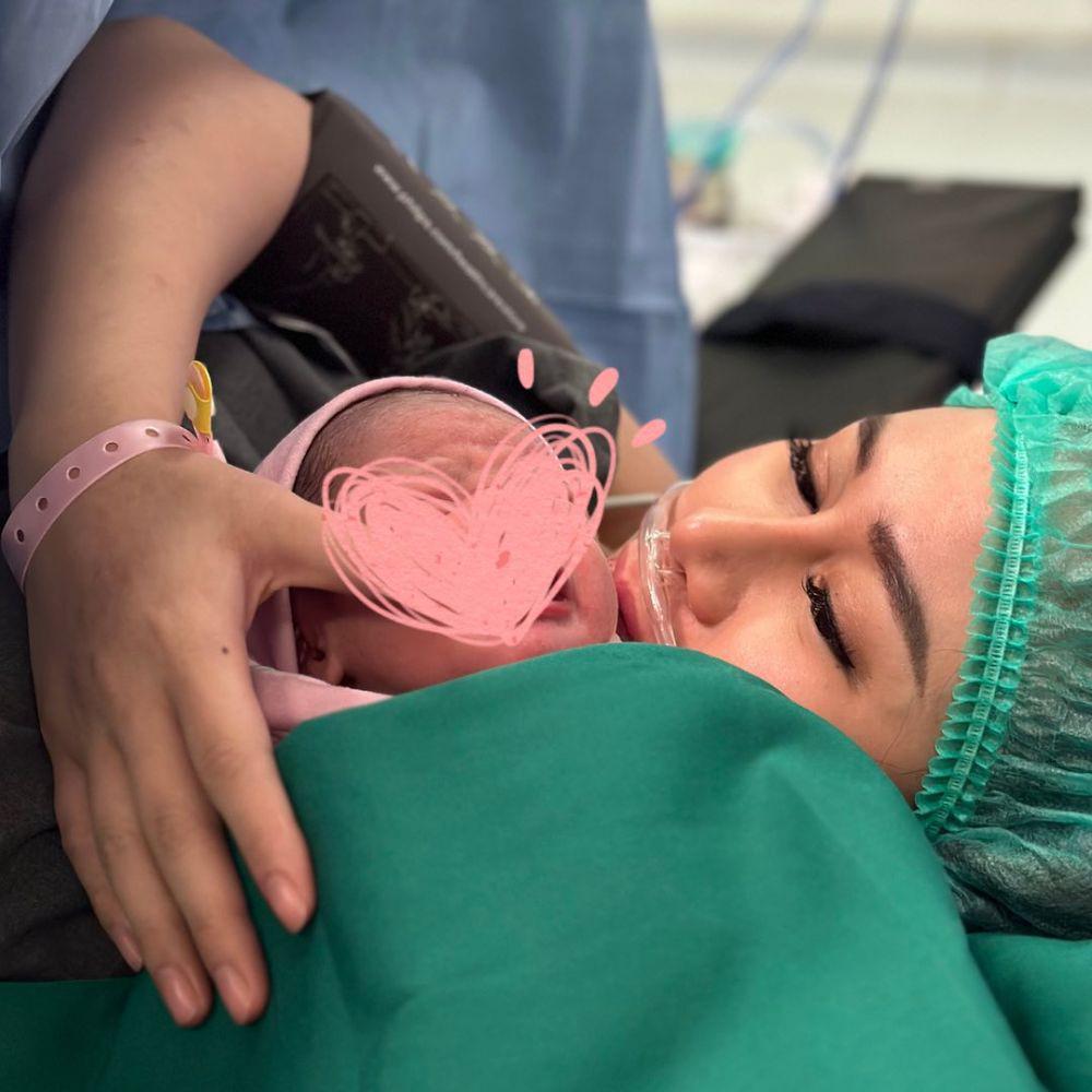 Arti Nama Anak Pertama Denise Chariesta, Ada Singkatan Bermakna Unik