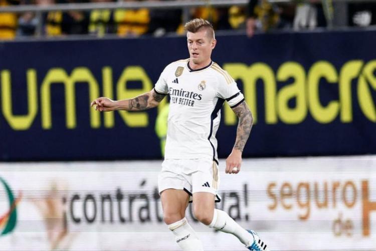 Toni Kroos (instagram.com/toni.kr8s)