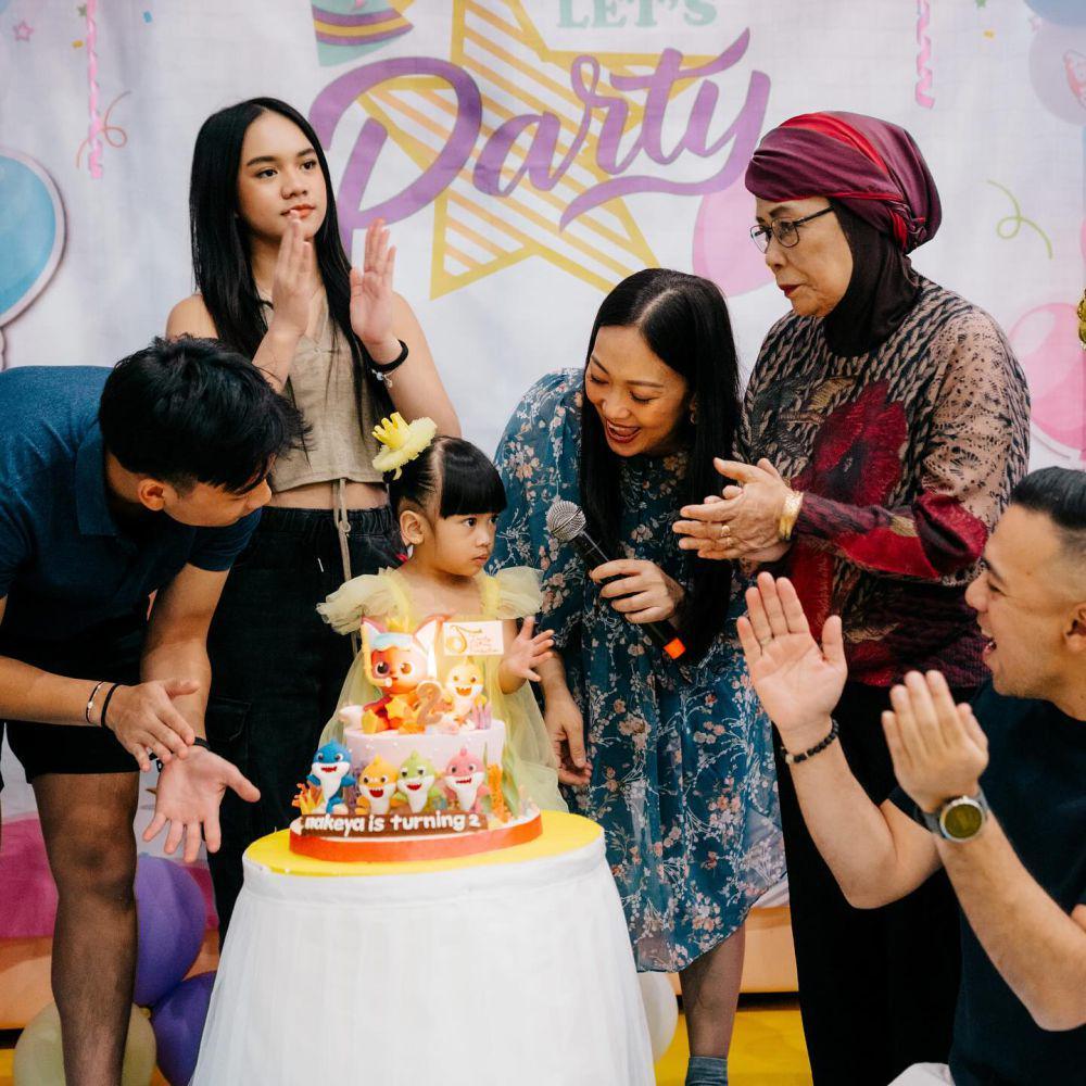 potret ulang tahun anak bungsu Nola B3 (instagram.com/riafinola)