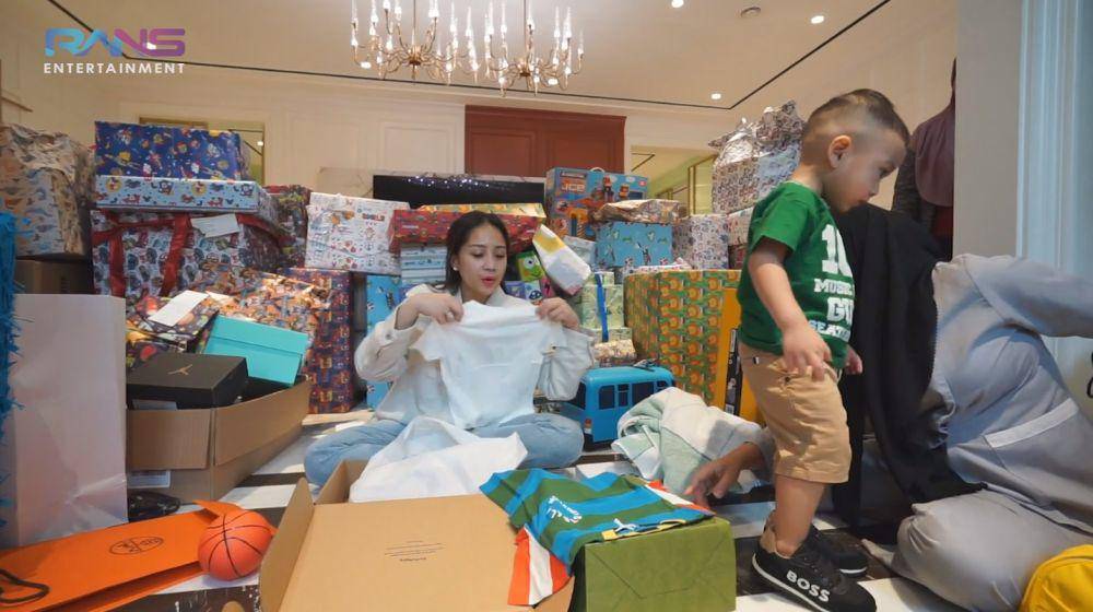 hadiah ulang tahun Rayyanza (youtube.com/rans entertainment)