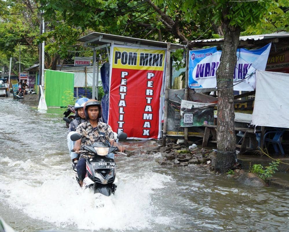 Ilustrasi banjir di Kota Semarang. (IDN Times/bt/Anggun P)