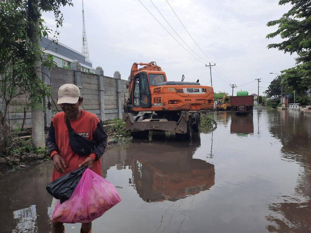 Ilustrasi banjir di Kota Semarang. (IDN Times/bt/Anggun P)