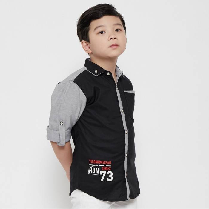 ide styling baju anak di musim hujan (dok. Tokopedia)