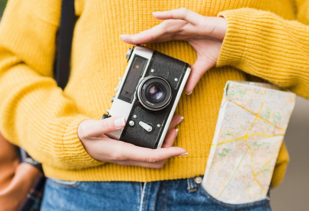 Rekomendasi 5 Kamera Pocket Terbaik untuk Traveling, Wajib Punya!