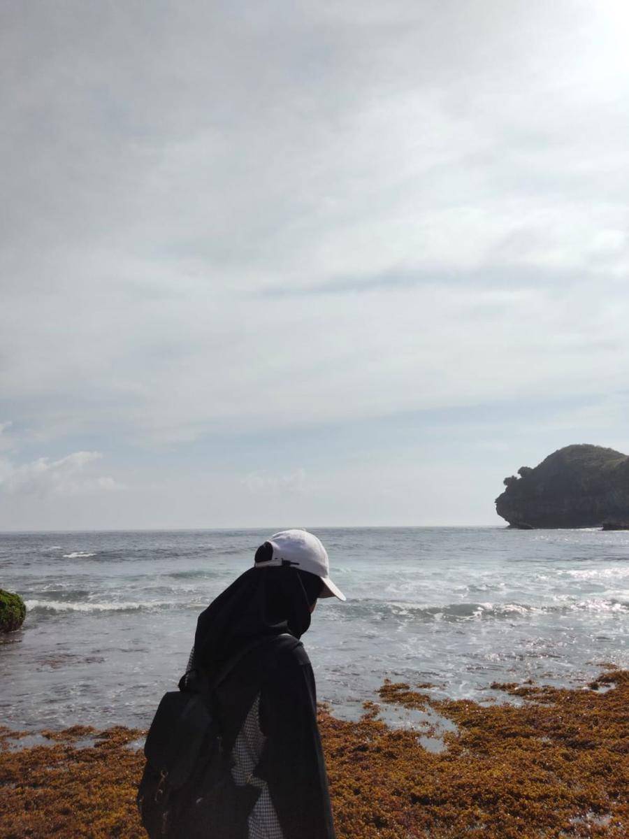 Pantai Klotok (dok. pribadi/Isna Zulfia)