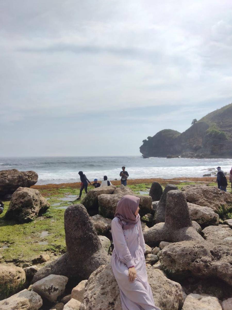 Pantai Klotok (dok. pribadi/Isna Zulfia)