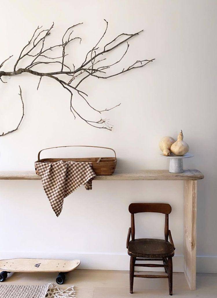 ilustrasi entryway modern dan minimalis (thespruce.com)