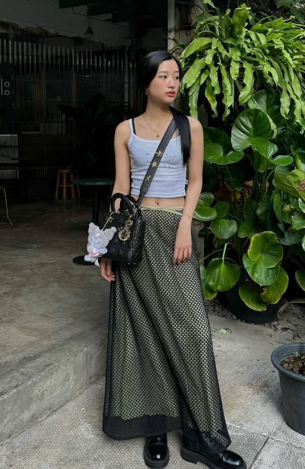 OOTD ala Tu Tontawan (instagram.com/tontawan)