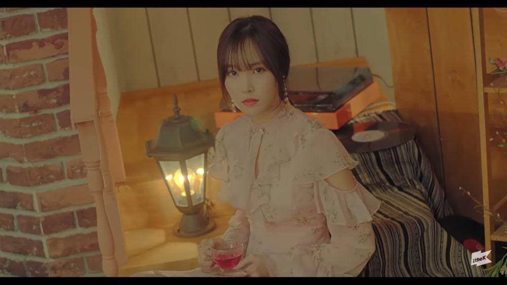 cuplikan MV "Sunrise" milik GFRIEND (youtube.com/@1theK)