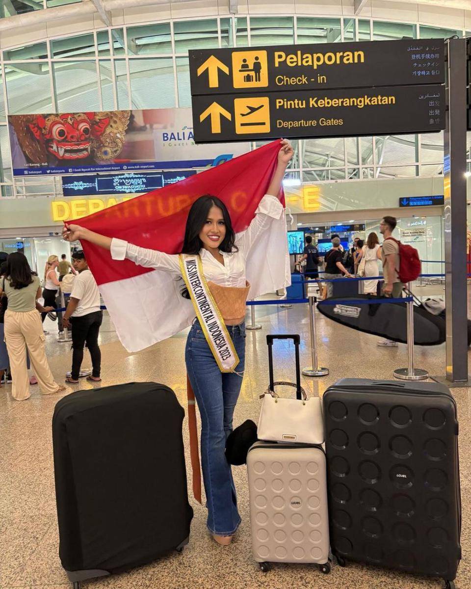 Potret Keberangkatan Finalis Miss Intercontinental 2023 ke Mesir (Instagram.com/dot_diaryoftravel)