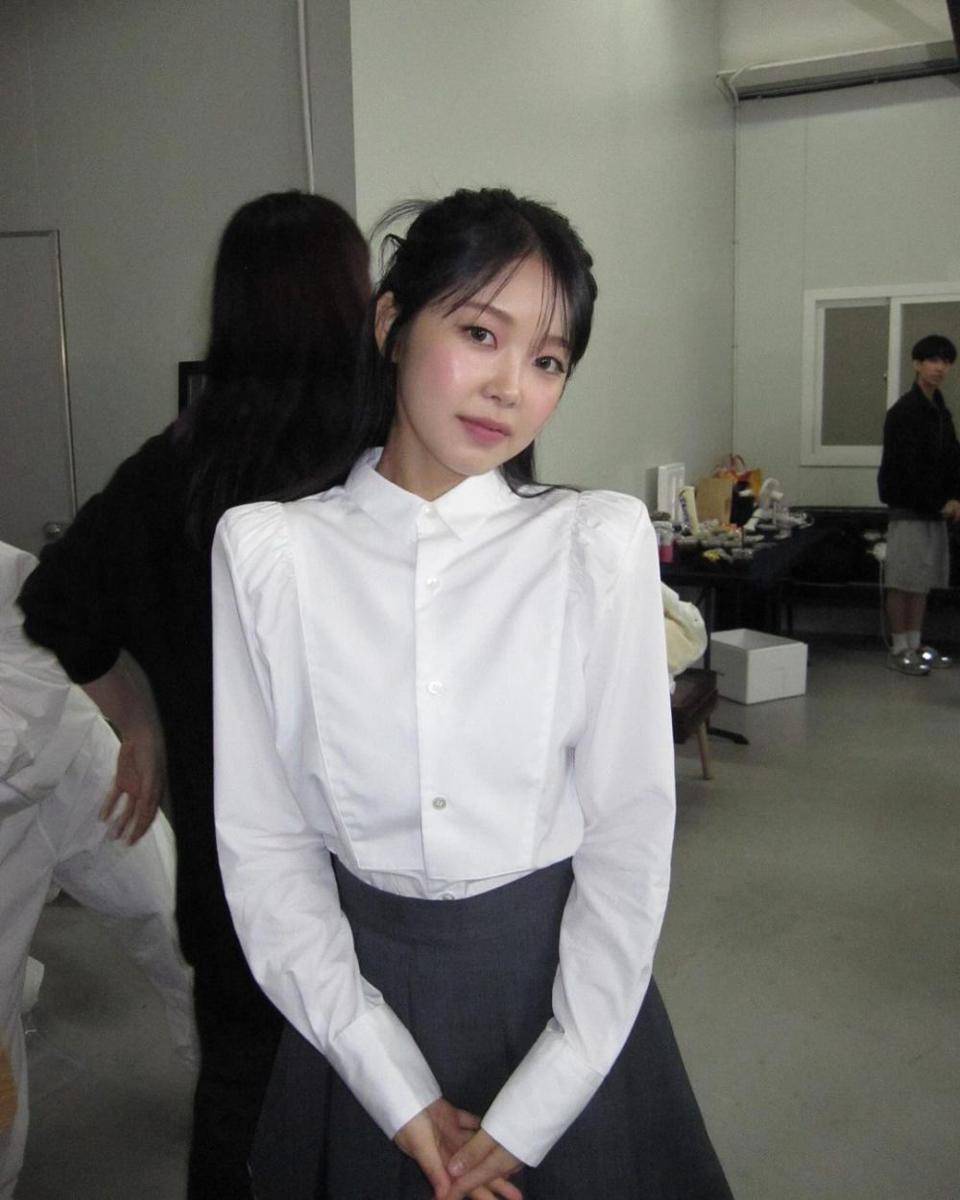 MEENOI (instagram.com/meenoie)