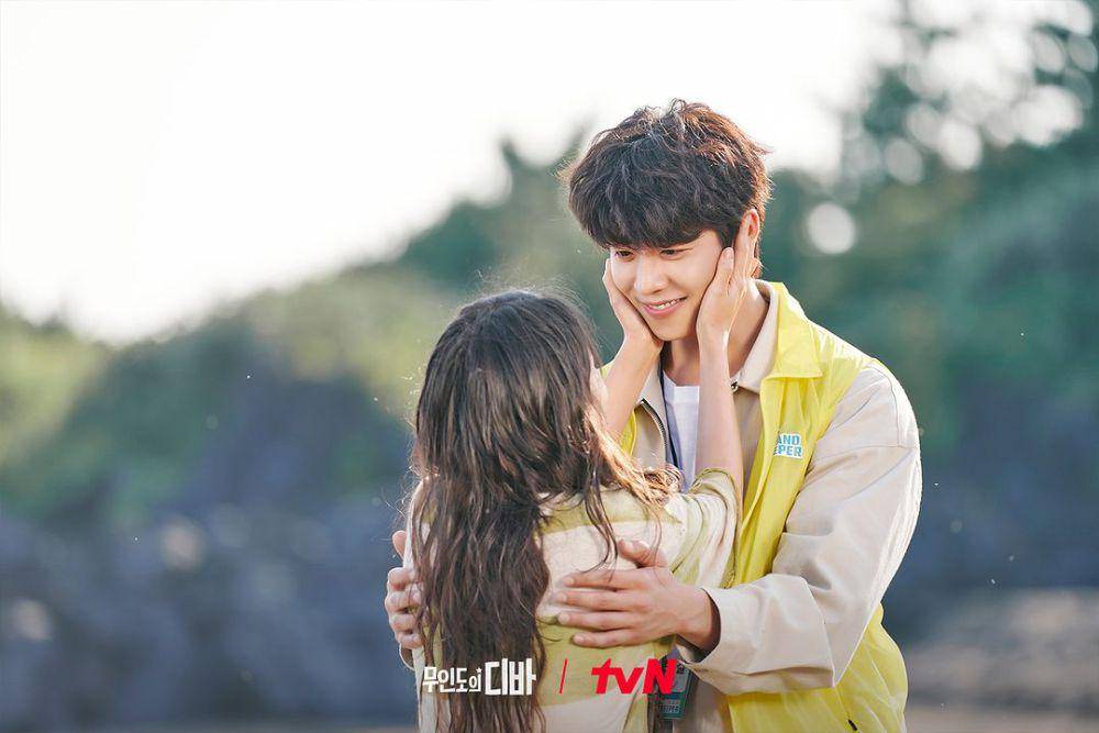 Chae Jong Hyeop dan Park Eun Bin di drama Castaway Diva (instagram.com/tvn_drama)