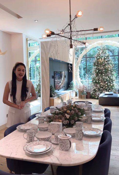 pohon Natal Sandra Dewi (Instagram.com/sandradewi88)
