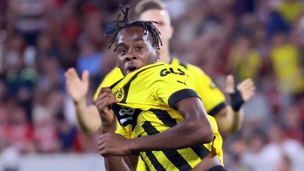 Jamie Bynoe-Gittens (bundesliga.com)