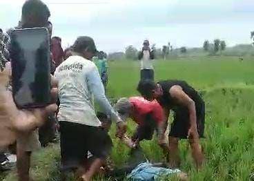 Muhidin (58) warga Desa Kebonagung Balerejo Madiun ditemukan tewas tersengat jebakan tikus beraliran listrik/ IDN Times/ Istimewa