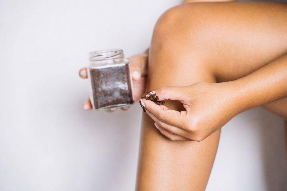 ilustrasi body scrub (pexels.com/Anna Tarazevich)