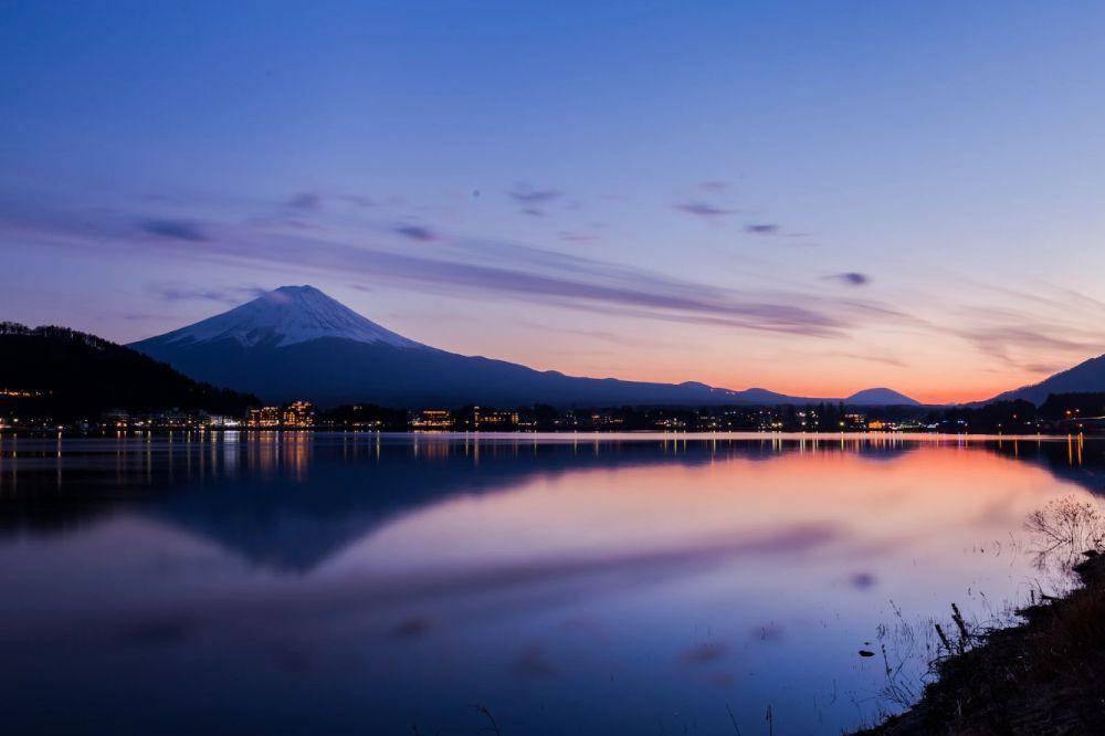 Lake Kawaguchi, Jepang (unspalsh.com/michaelsum)