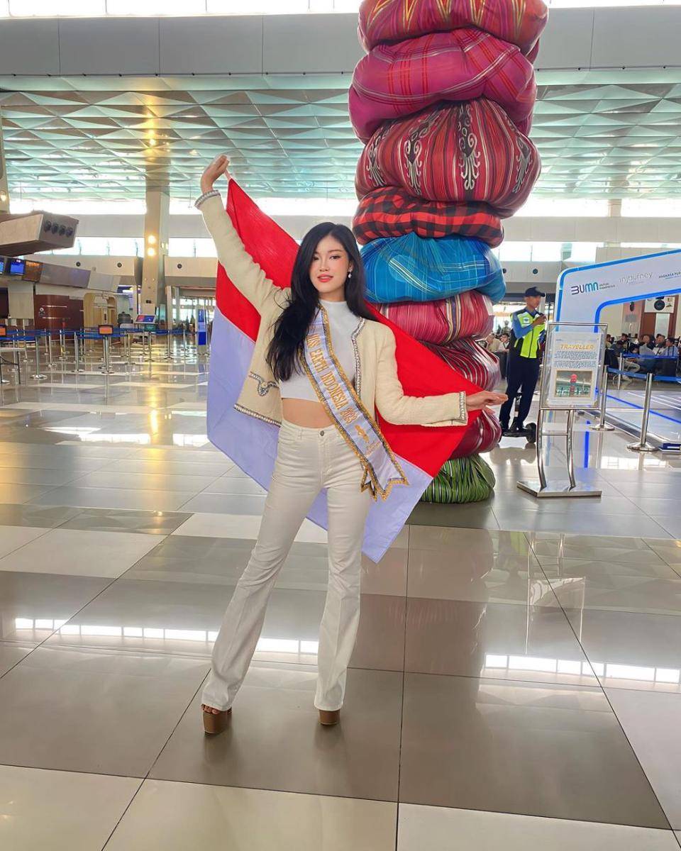 Potret Keberangkatan Wakil Indonesia Cindy Inanto ke Miss Earth 2023 (Instagram.com/mentaripageant)