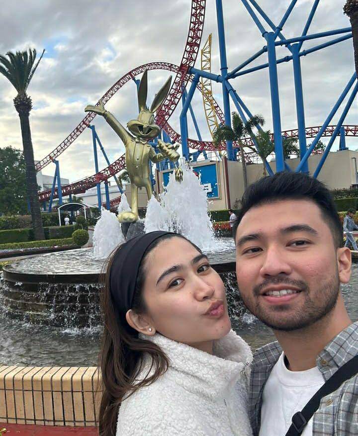 potret mesra Josephine Firmstone dengan Benji (instagram.com/josephinefirmstone)