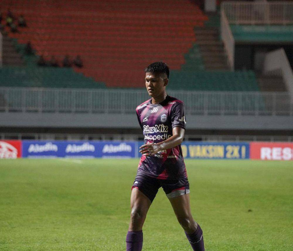 Muhammad Fadila Akbar saat berseragam RANS Nusantara FC (instagram.com/ legob061_sportmedia)