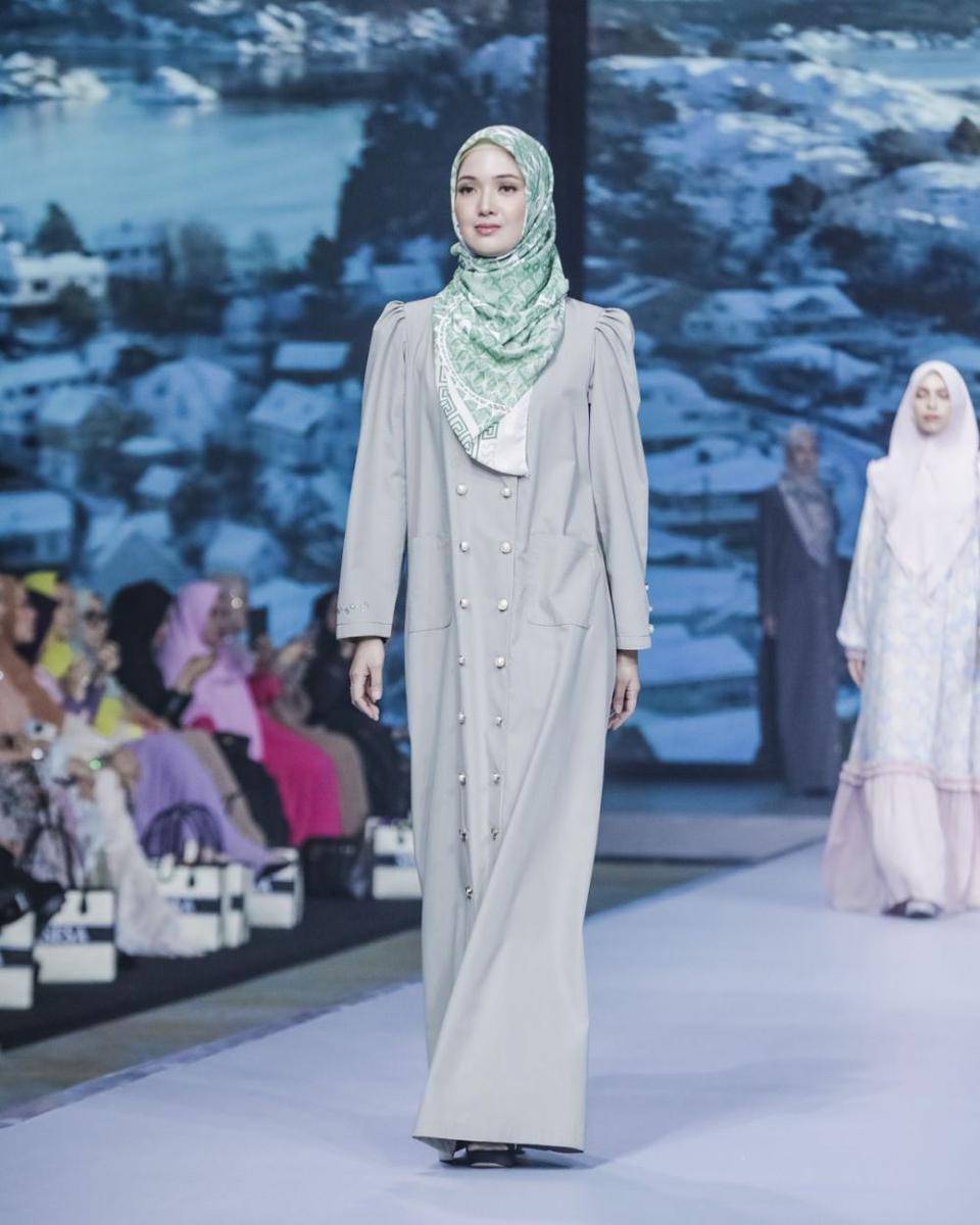 inspirasi busana muslim syar'i dari koleksi terbaru Si.Se.Sa (dok. Si.Se.Sa)