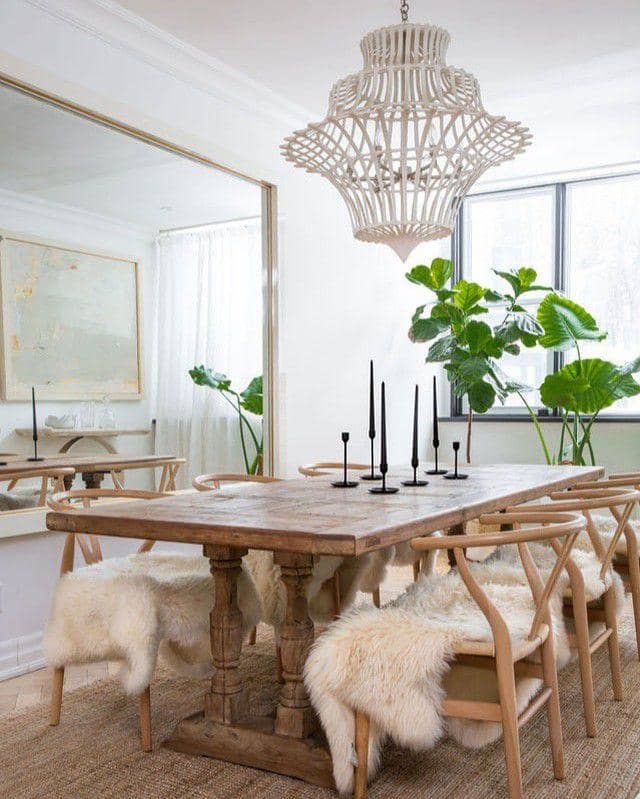 ilustrasi penempatan cermin di ruang makan (mydomaine.com)