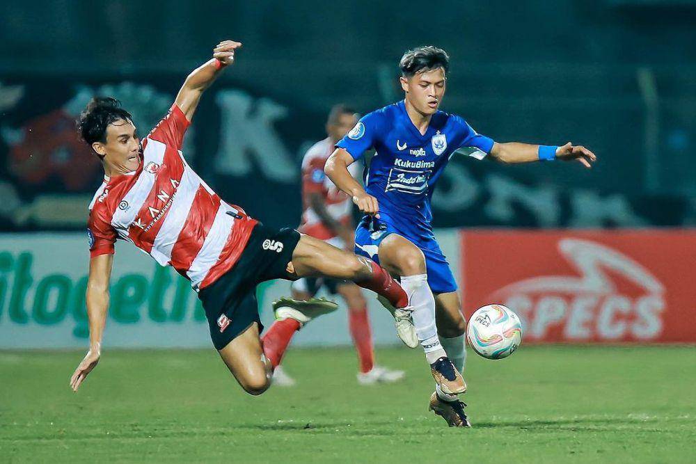 PSIS Semarang dalam laga menghadapi Madura United di Liga 1 2023/2024 putaran pertama. (instagram.com/psisfcofficial)