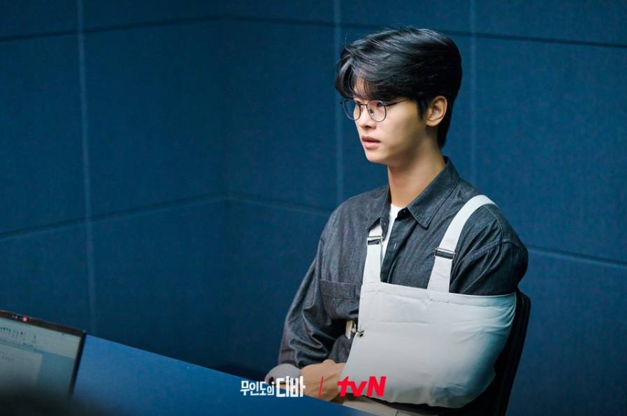 Cha Hak Yeon di drama Castaway Diva (Dok. tvN/Castaway Diva)