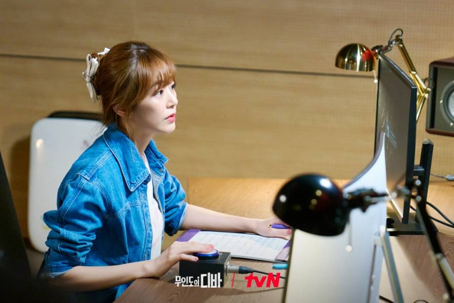 Kim Hyo Jin di drama Castaway Diva (Dok. tvN/Castaway Diva)