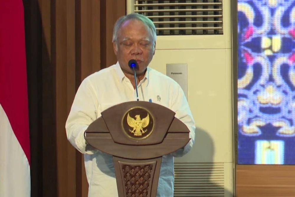 Menteri PUPR Basuki Hadimuljono dalam acara ESG Lecture yang disiarkan secara daring, Kamis (30/11/2023). (youtube.com/PUPR BPSDM)