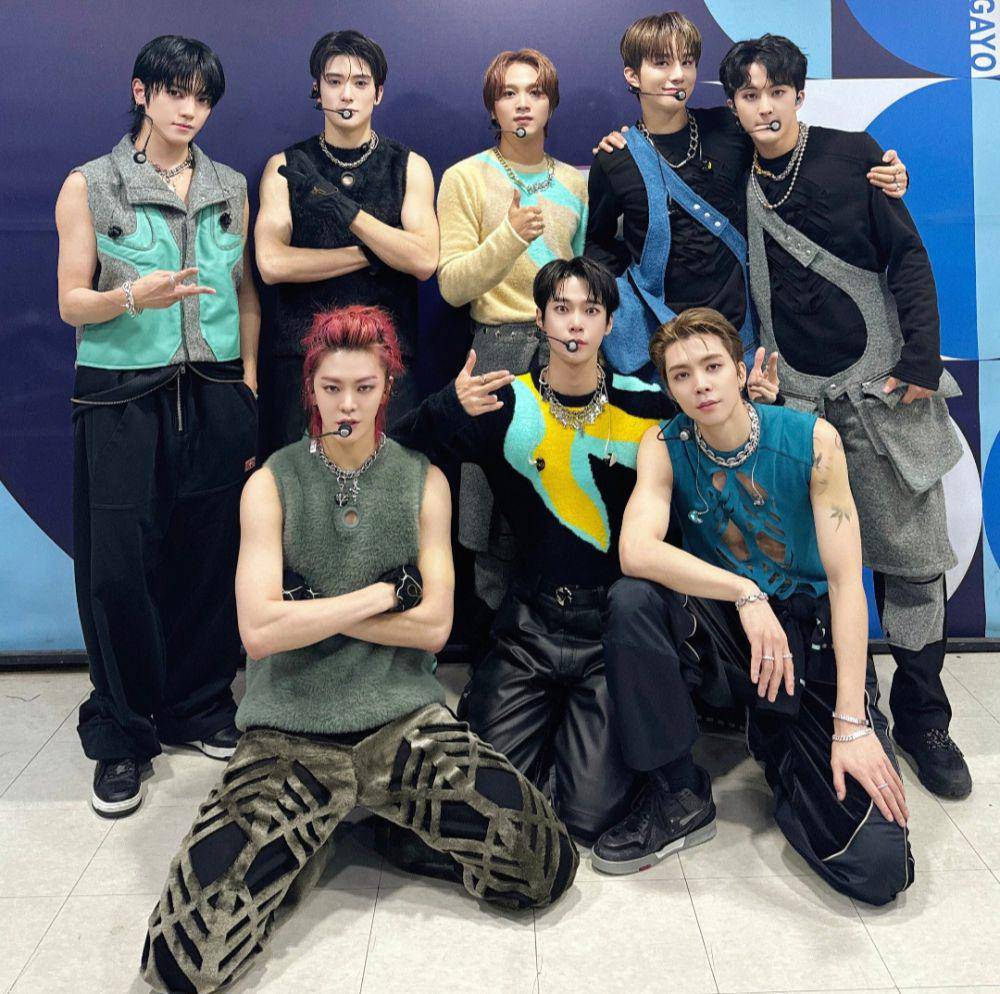 NCT 127 (twitter.com/NCTsmtown_127)