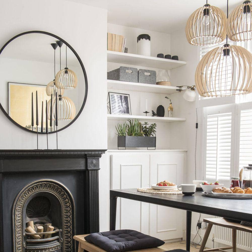 ilustrasi penempatan cermin di ruang makan (idealhome.co.uk)