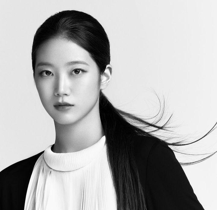 Cerita Kazuha LE SSERAFIM yang Debut Tanpa Proses Trainee, Kok Bisa?