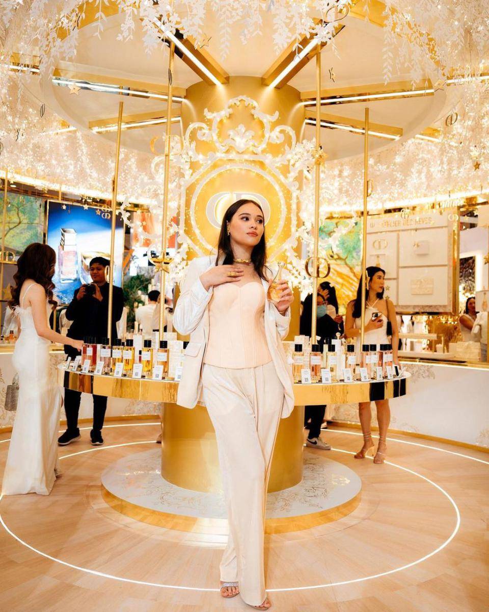 potret Aurora Ribero (instagram.com/auroraribero)