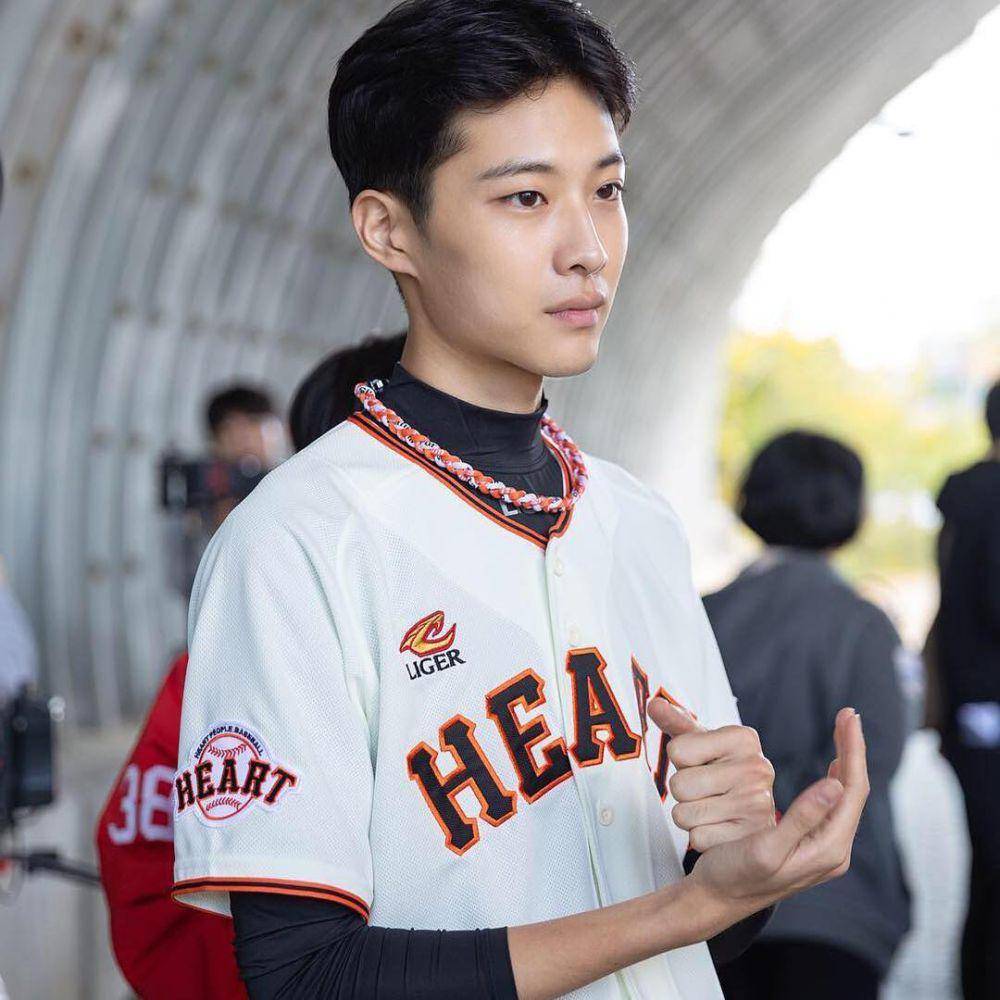 Lee Jong Won di balik layar film Our Baseball (instagram.com/wonjong_)