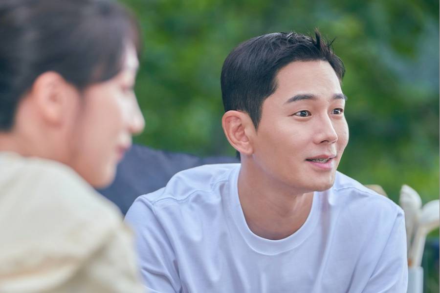 On Joo Wan di Moon in the Day (twitter.com/channel_ENA)