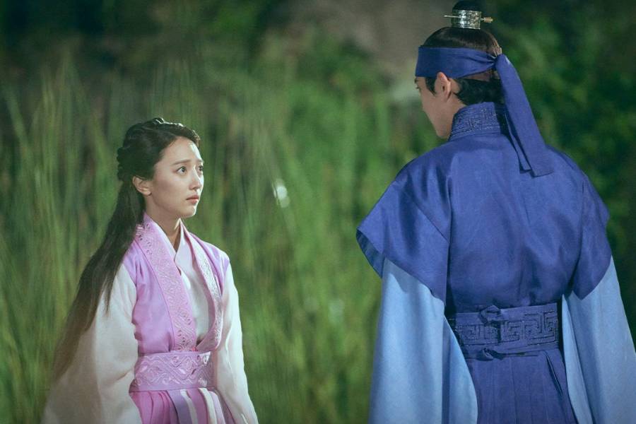 Pyo Ye Jin dan Kim Young Dae di Moon in the Day (twitter.com/channel_ENA)