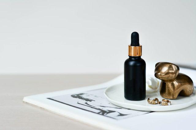 Catat! 4 Kandungan Skincare Ini Tak Cocok Dipadukan dengan Retinol