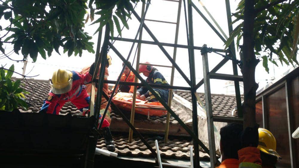 Lansia di Surabaya Tewas Tersengat Listrik