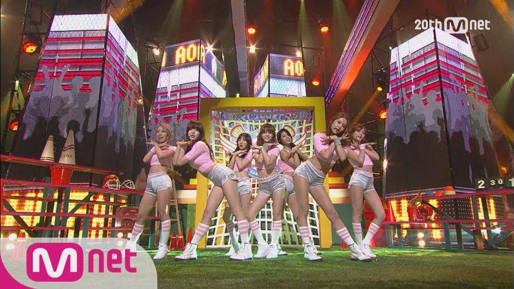 cuplikan penampilan AOA (youtube.com/Mnet K-POP)