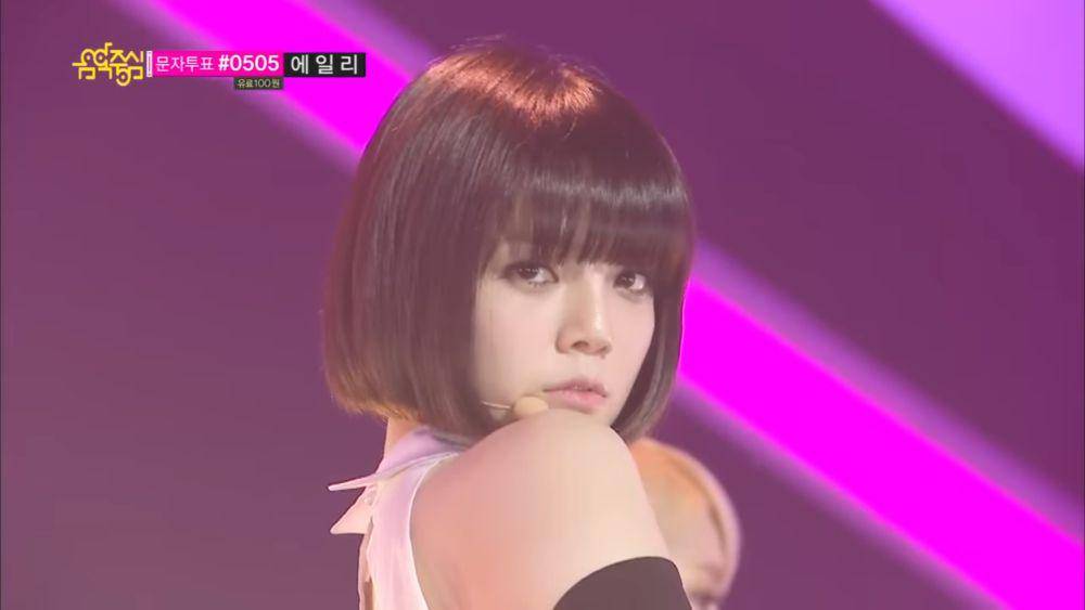 cuplikan penampilan AOA (youtube.com/MBCkpop)