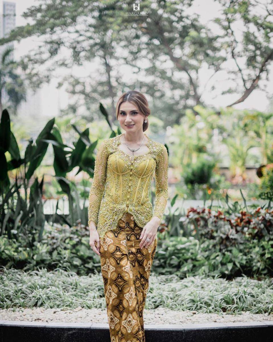 potret wisuda Raisya Bawazier (instagram.com/raisyabawazier)