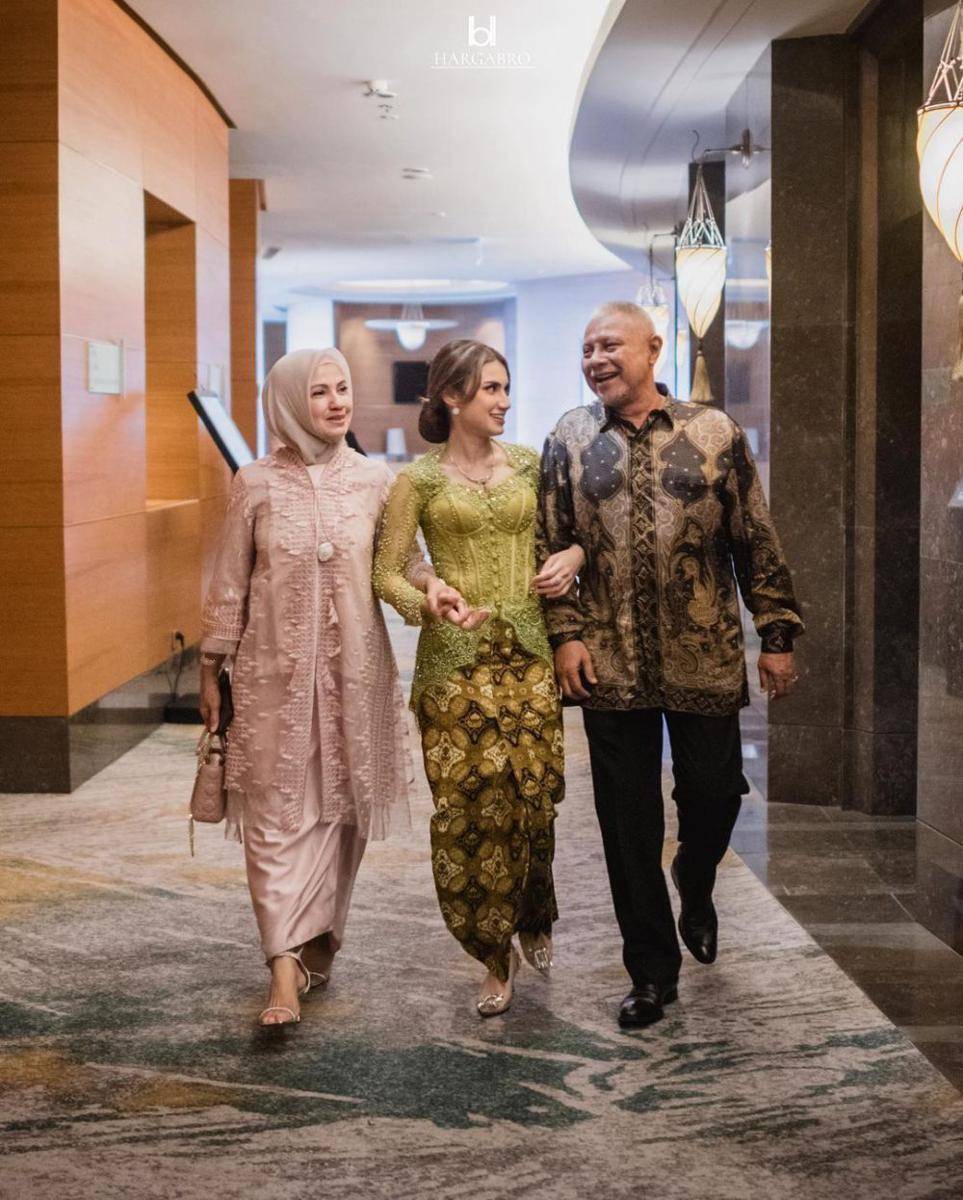 potret wisuda Raisya Bawazier (instagram.com/raisyabawazier)
