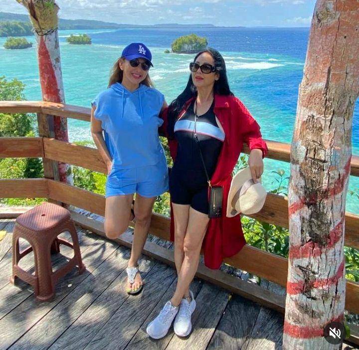 potret kenangan Kiki Fatmala bersama rekan-rekan artis tanah air (instagram.com/qq_fatmala)