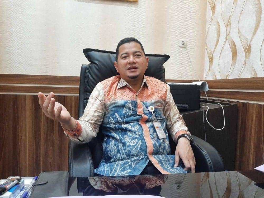 Kadisperdagin Kota Banjarmasin, Ikrom Muftezar.