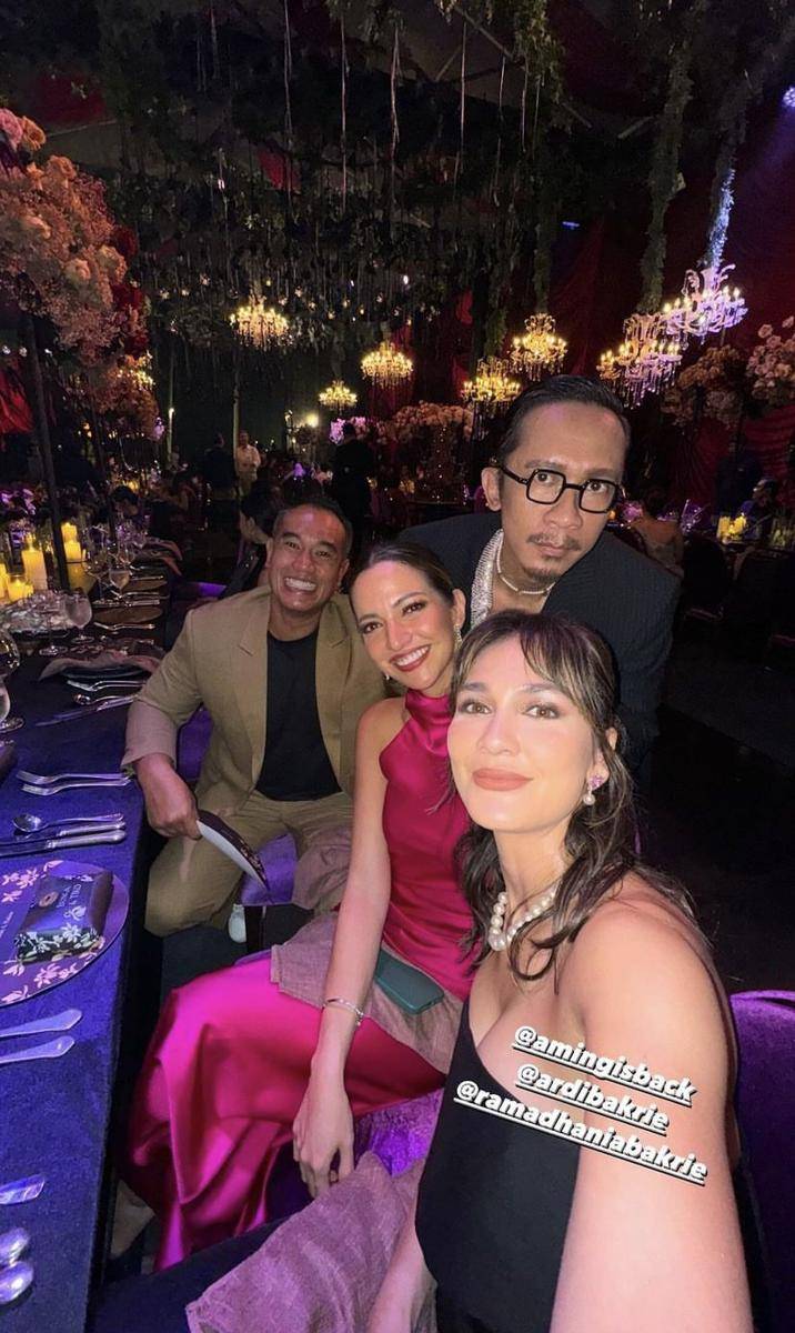 Luna Maya dipernikahan BCL dan Tiko (instagram.com/lunamaya)