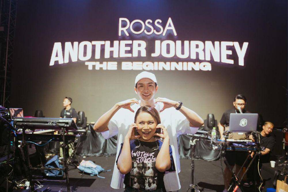 potret Rossa ajak Ryeowook jadi bintang tamu di konsernya (instagram.com/itsrossa910)