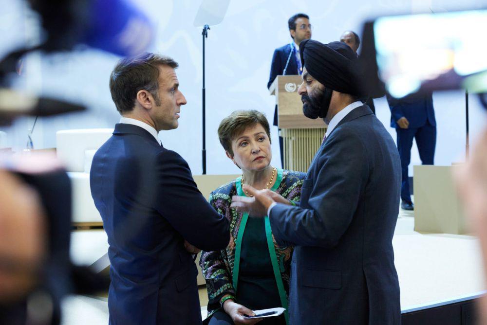 COP28: Macron Desak G7 Akhiri Penggunaan Batu Bara pada 2030